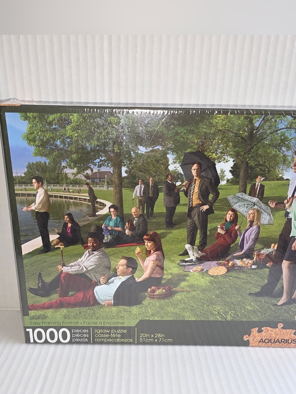 NIB The Office 1000-Piece Jigsaw Puzzle - Green Picnic Scene